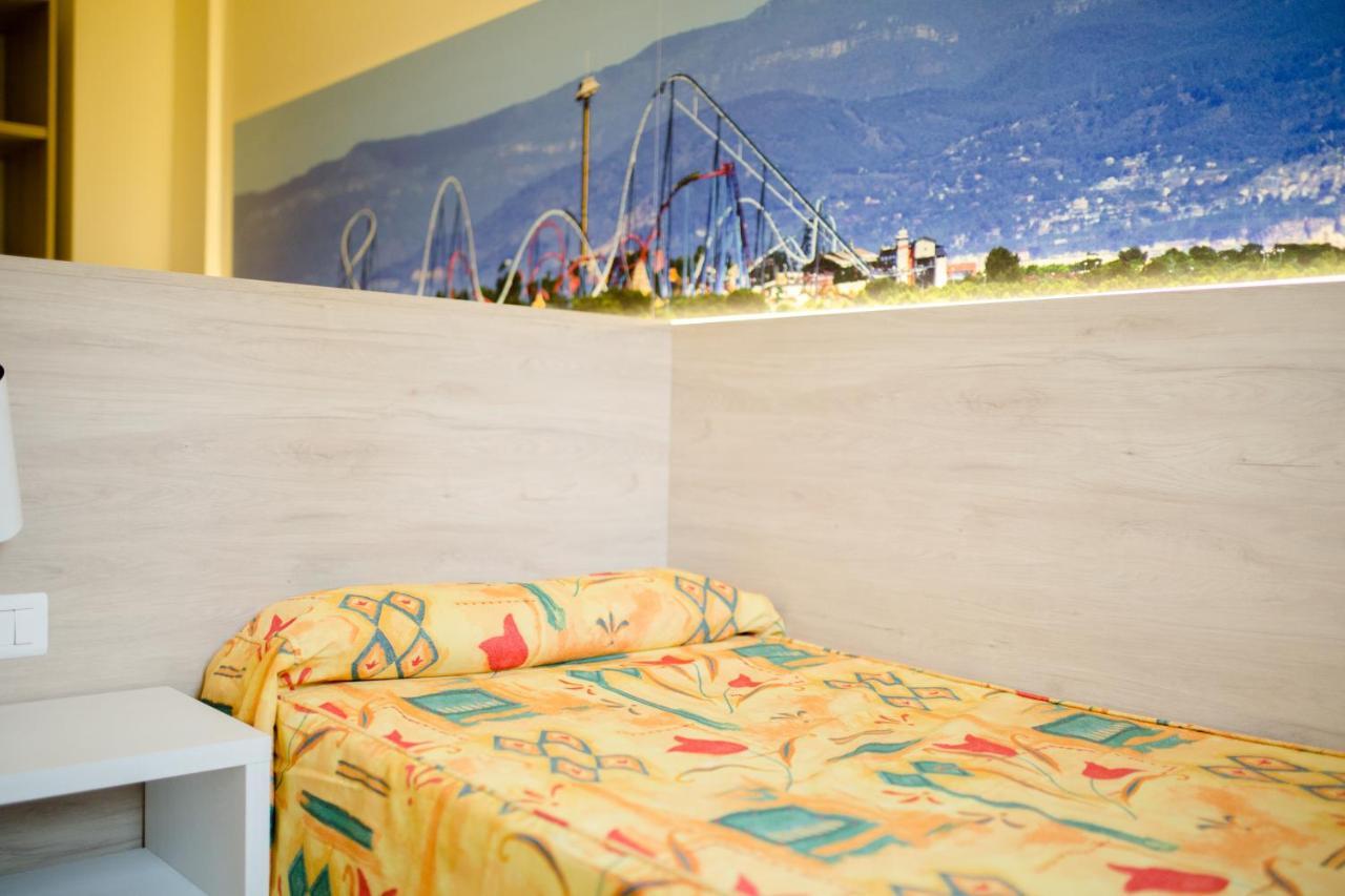 Festival Village Apartments Salou Ngoại thất bức ảnh